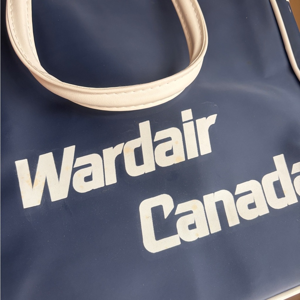 New vintage Wardair Canada tote luggage bag - Picture 3 of 15